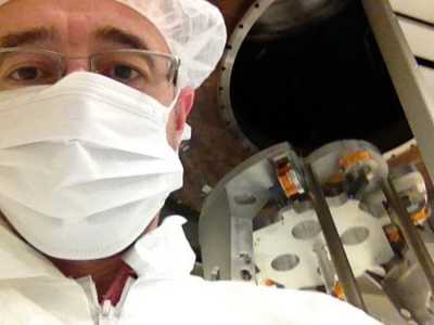 Un'immagine in primo piano dello scienziato pugliese 